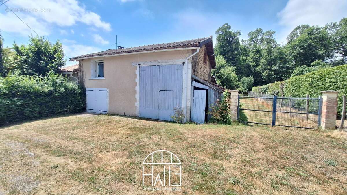 Maison à ROCHECHOUART