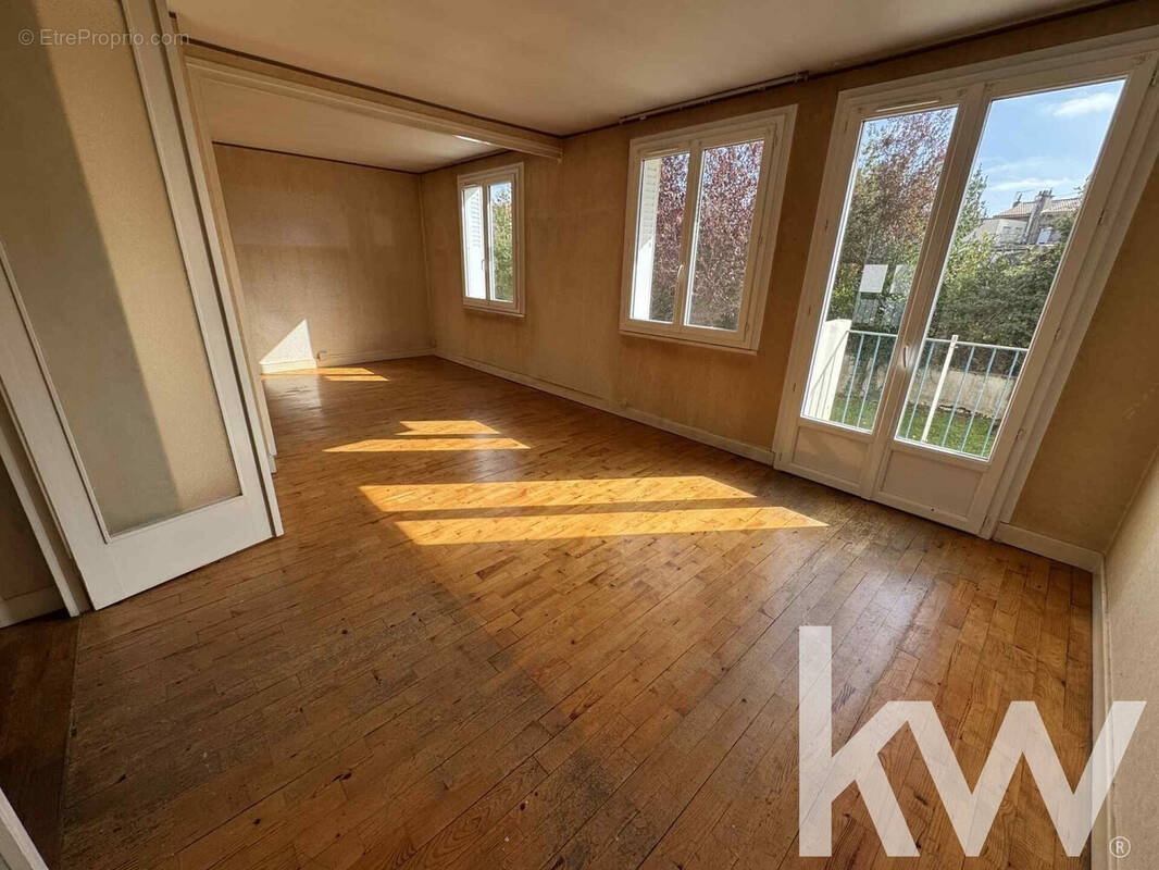 Appartement à CHAMALIERES