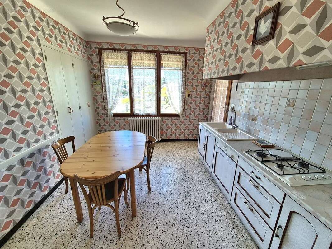 Maison à SAINT-PRIVAT-DES-VIEUX