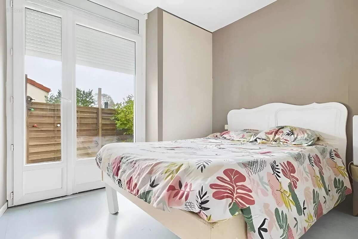 Appartement à SAINT-SEBASTIEN-SUR-LOIRE