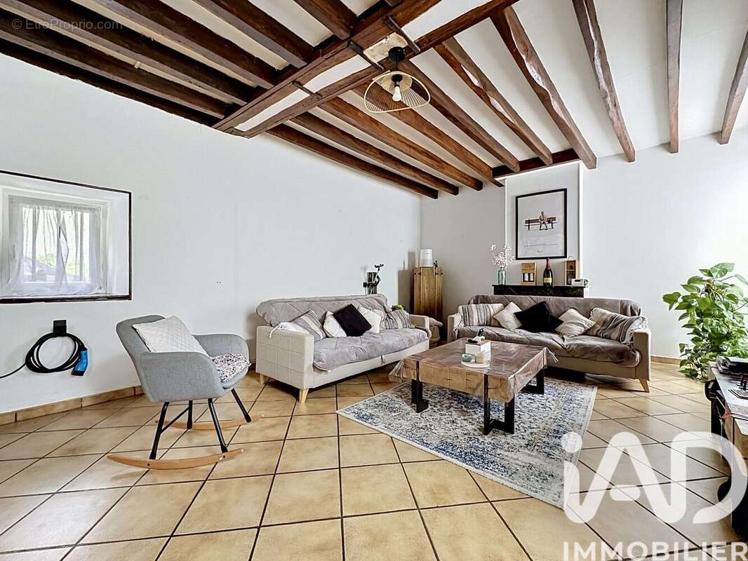 Maison 105 m² à Bombon  - photo 7