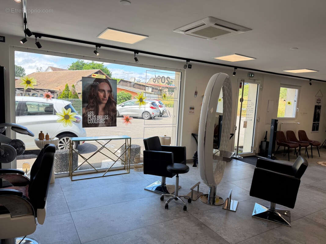 Fonds de commerce Salon de Coiffure Altkirch axe passant - photo 5