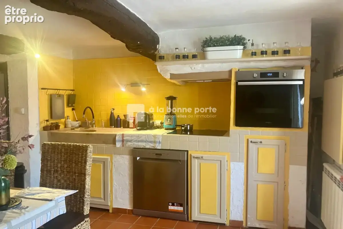 Maison 6 pièces 110 m² à vendre à Jouques (13490) - photo 7