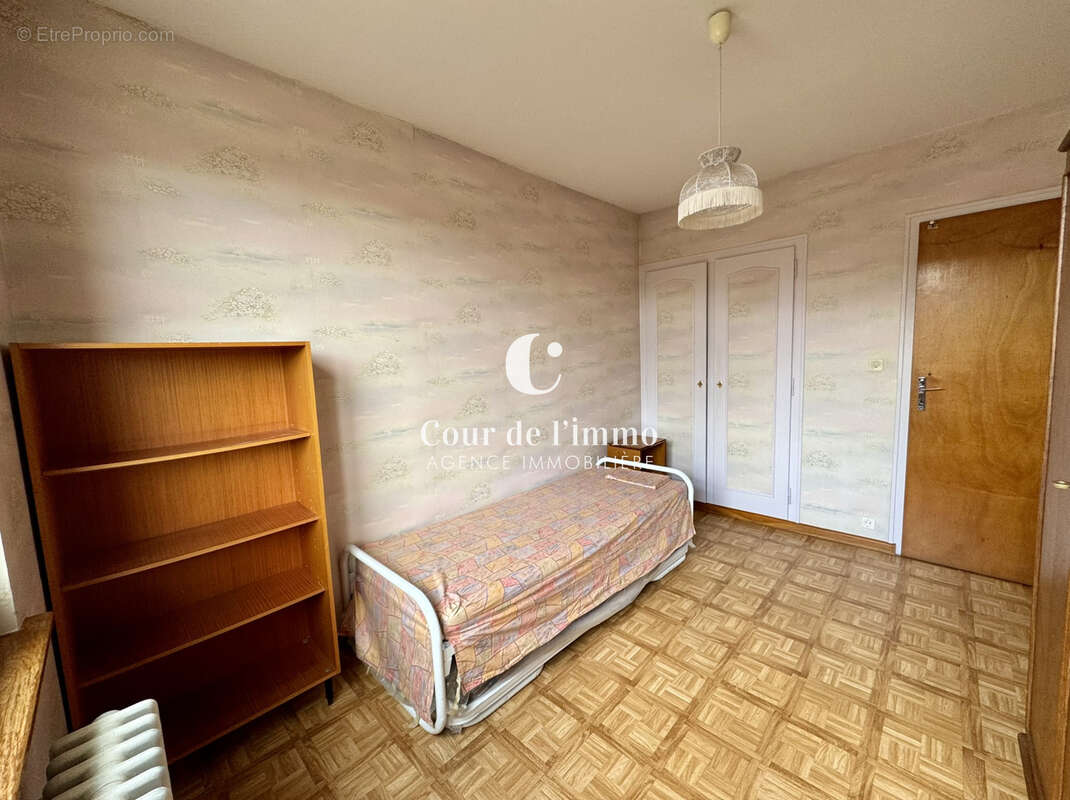 Maison à CRANVES-SALES