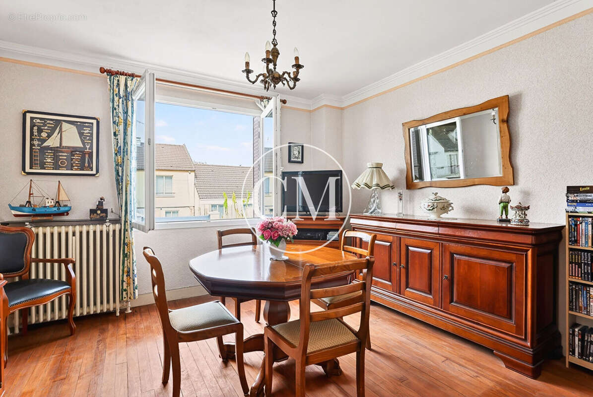 Maison à BOIS-D'ARCY