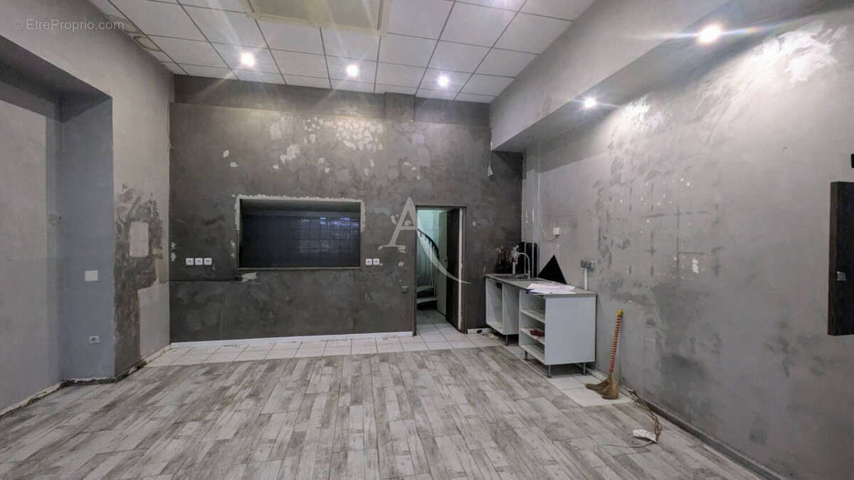 Commerce à PARIS-13E