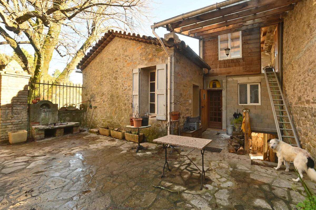 Maison à SAINT-SEBASTIEN-D'AIGREFEUILLE