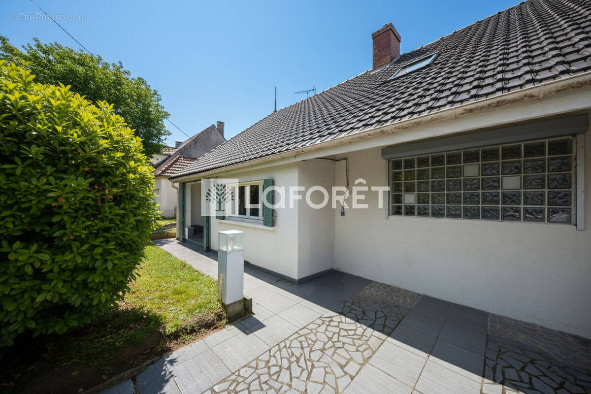 Maison à GRETZ-ARMAINVILLIERS