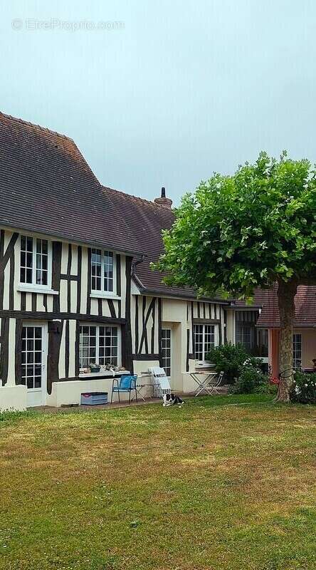 Appartement T2 de 40,54 m² avec balcon et stationnement à Val-de-Reuil - photo 3