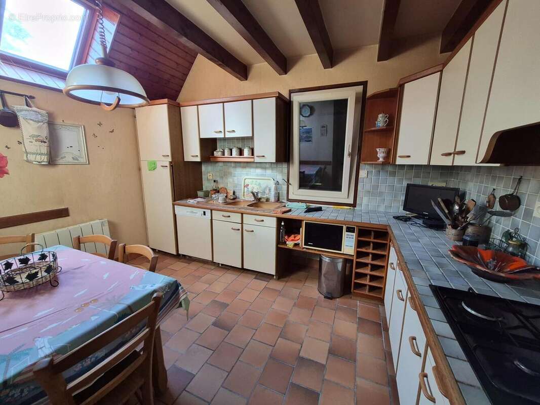 Maison 95 m² à Descartes  - photo 4