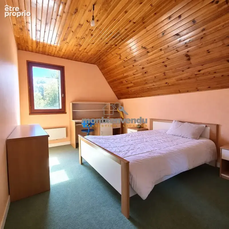 Maison 7 pièces 145 m² à vendre à Vic-Sur-Cere (15800) - photo 9