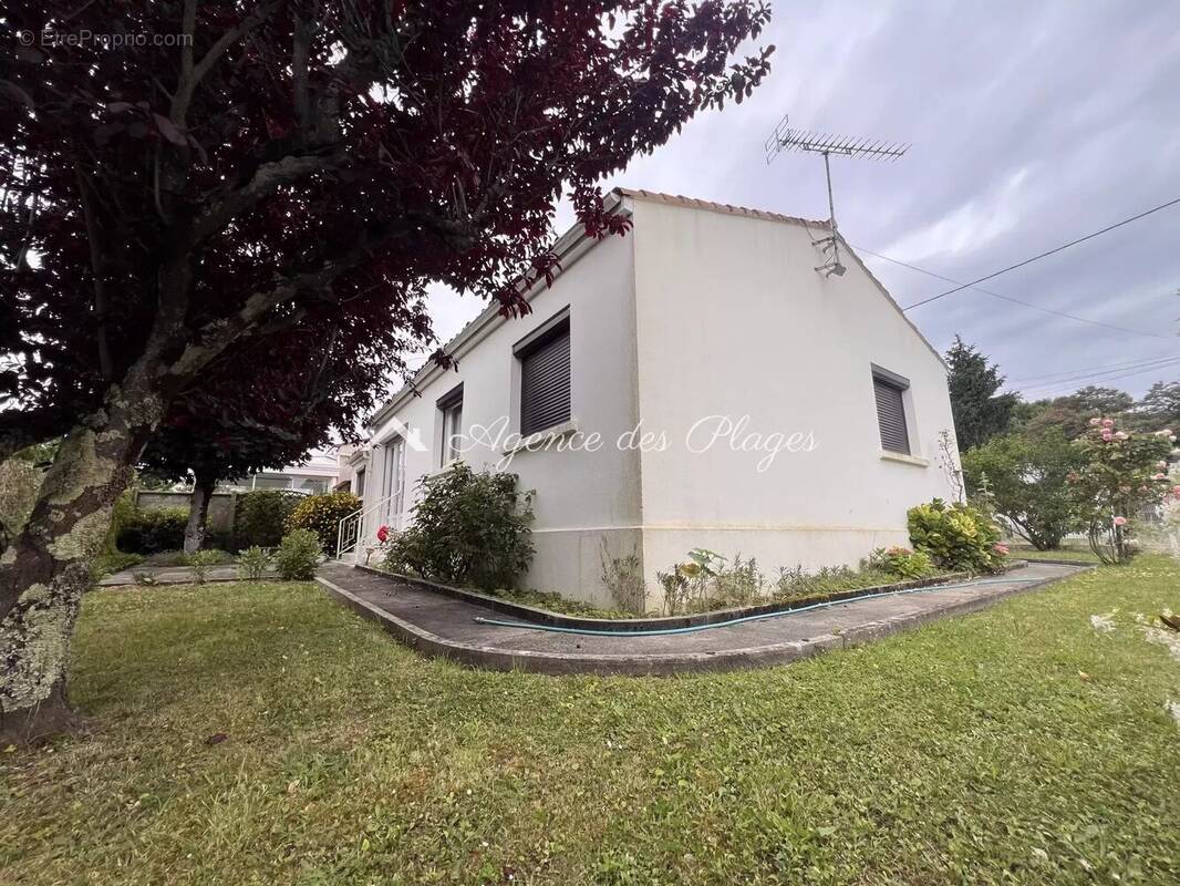 Maison à MESCHERS-SUR-GIRONDE