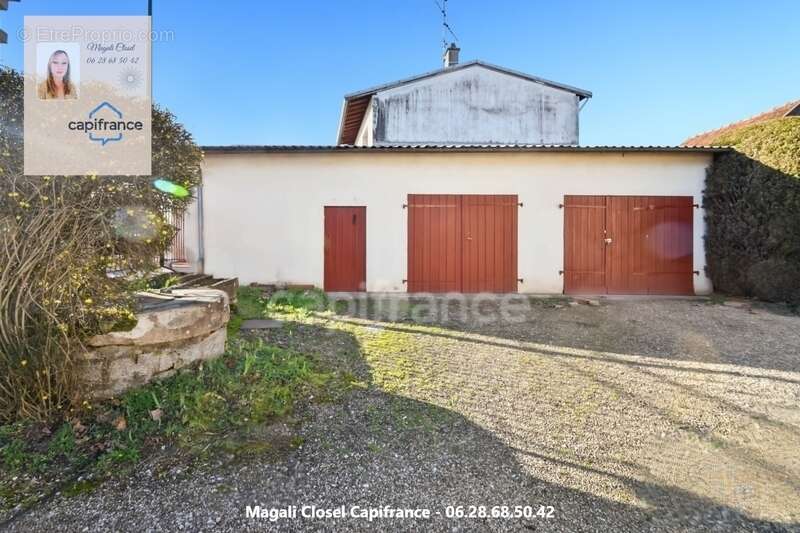 Maison, Ensemble immobilier – Deux habitations – Centre village 217 m2 - photo 17
