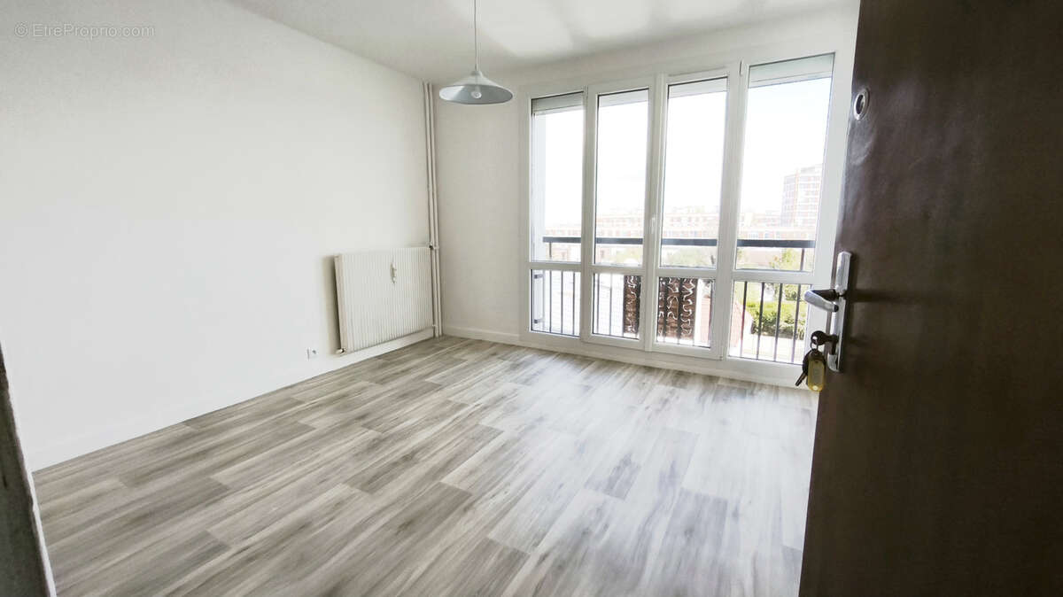 Appartement à SAINT-ANDRE-LES-VERGERS