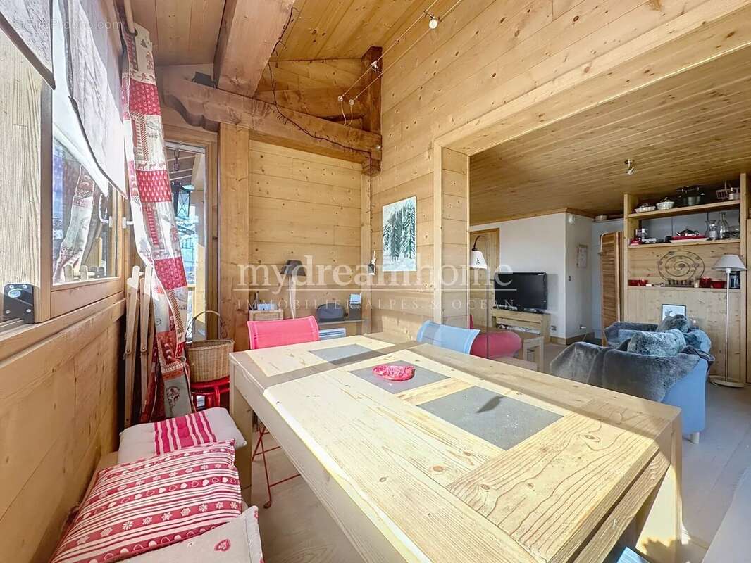 Exclusivité : Duplex de 3 chambres avec vue magnifique dans le centre de Crest-Voland (73590) - photo 7