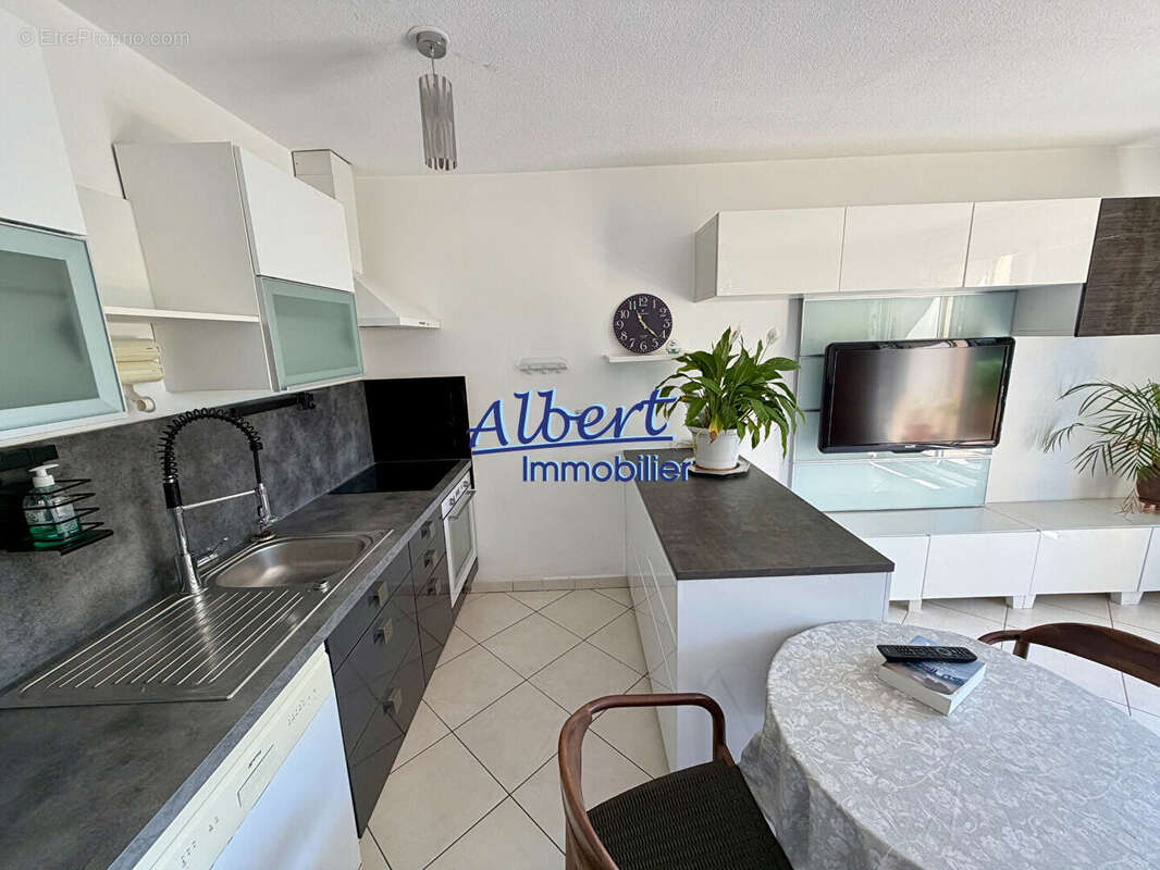 Appartement à SANARY-SUR-MER