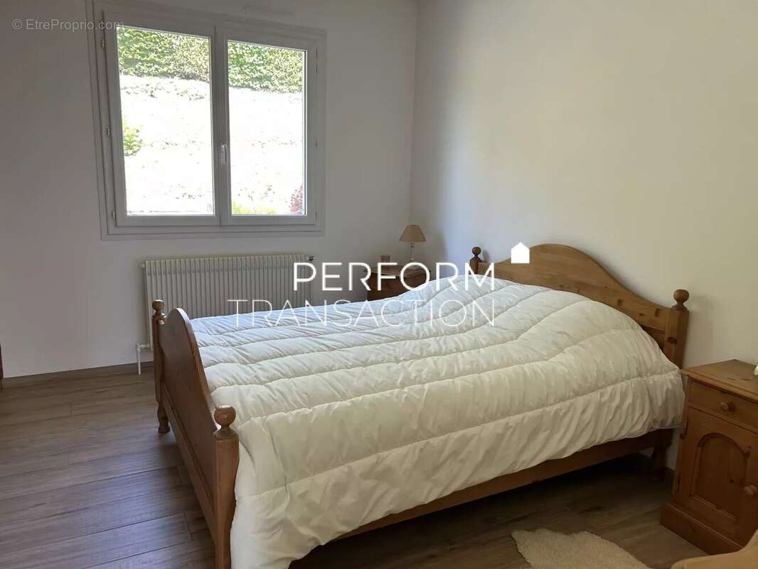 Maison à SAINT-MARTIN-D&#039;URIAGE