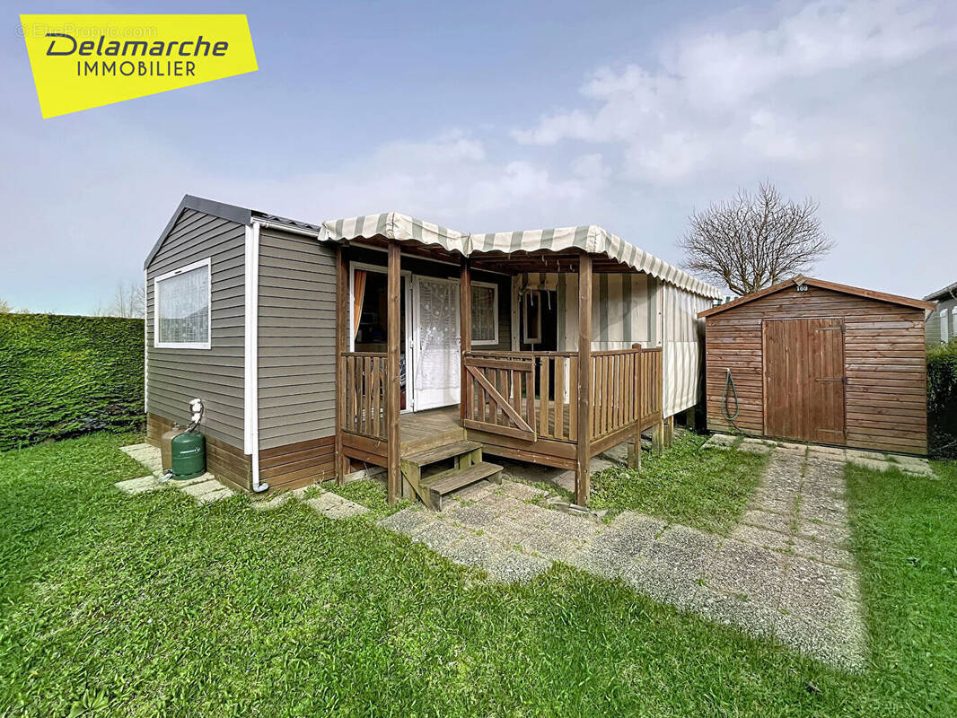 Maison à MONTMARTIN-SUR-MER