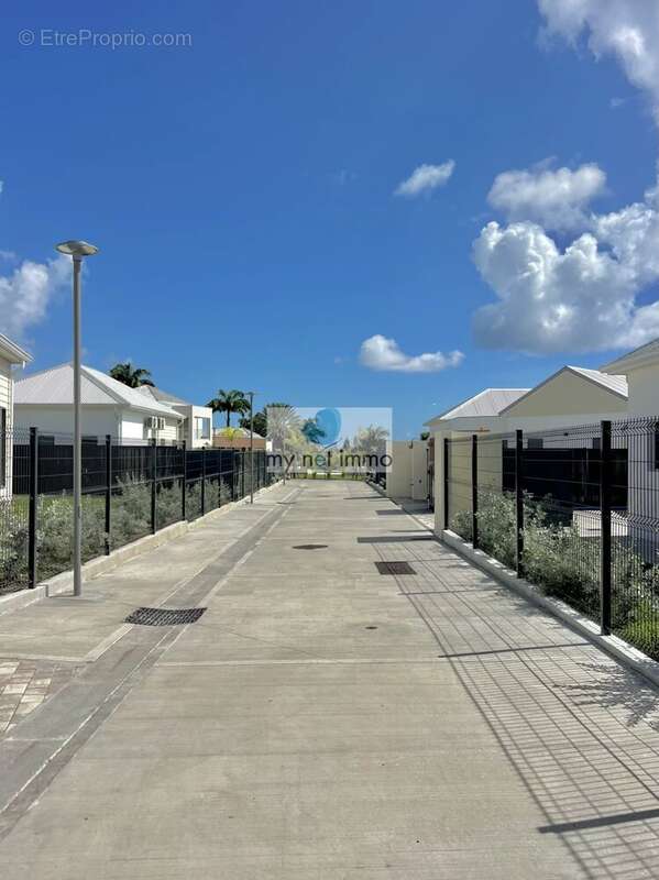 Maison à SAINT-FRANCOIS