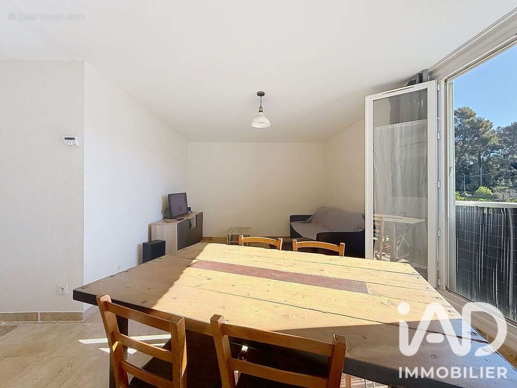 Photo 3 - Appartement à AUBAGNE