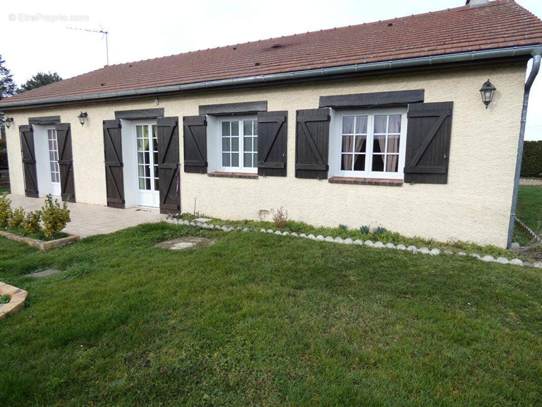 Maison à ILLIERS-L'EVEQUE