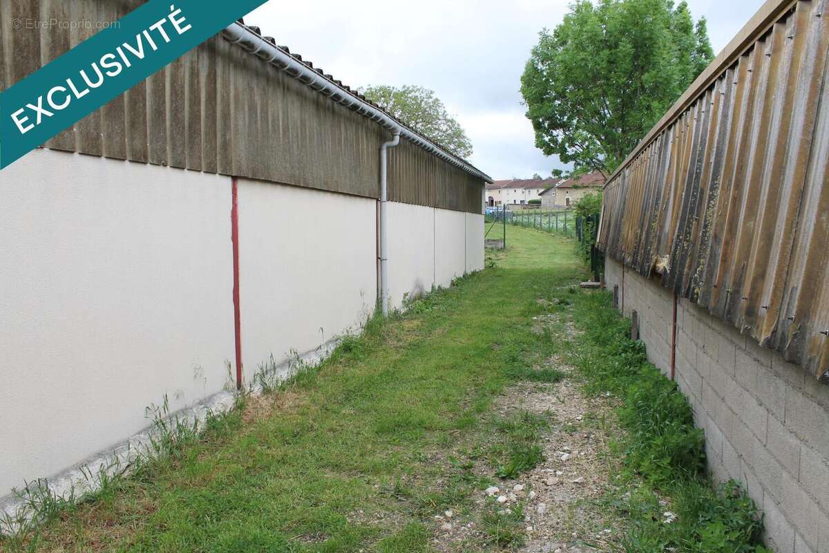 Photo 3 - Commerce à BARISEY-LA-COTE