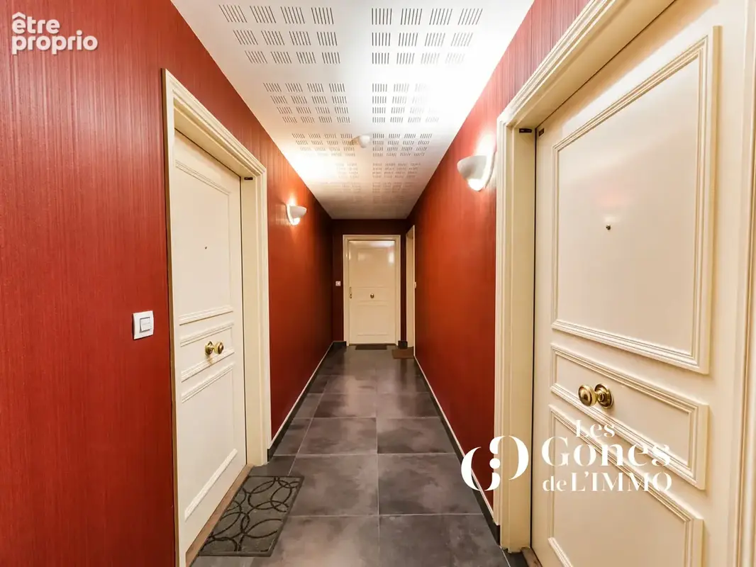 DERNIER ETAGE - T4- 93m2 - Terrasse- Garage en sus du prix - photo 6