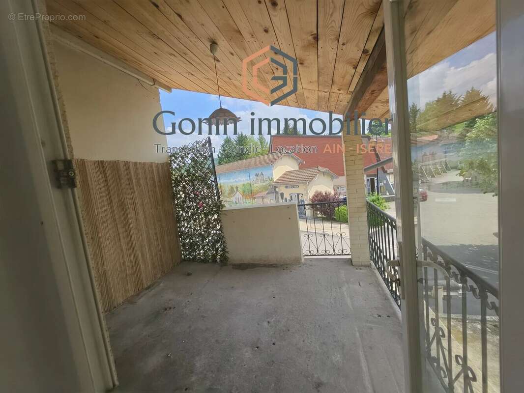 Appartement à SAINT-JEAN-LE-VIEUX