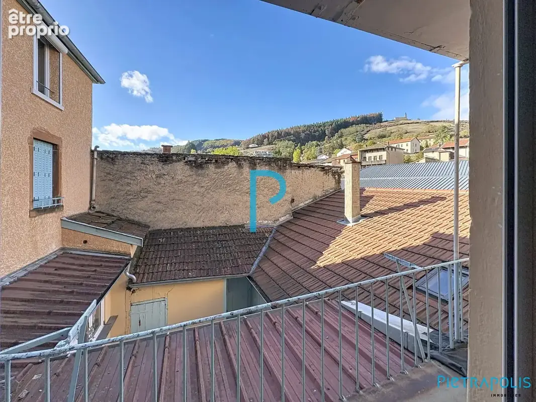 Appartement 7 pièces 97 m² à vendre à Tarare (69170) - photo 1