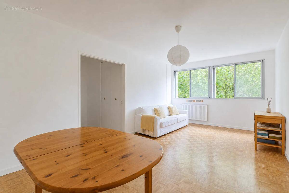Appartement à SEVRES