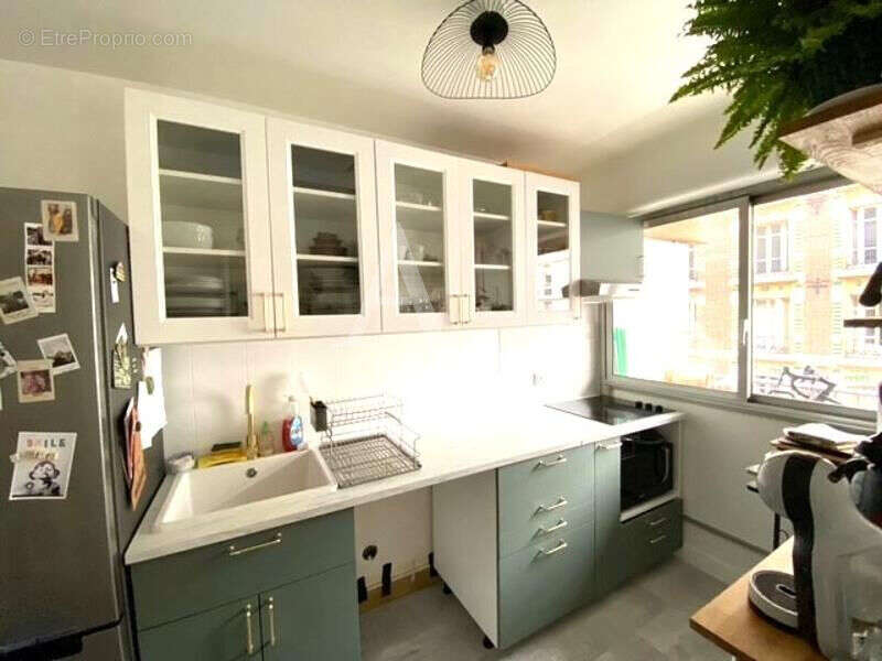 Appartement à PARIS-11E