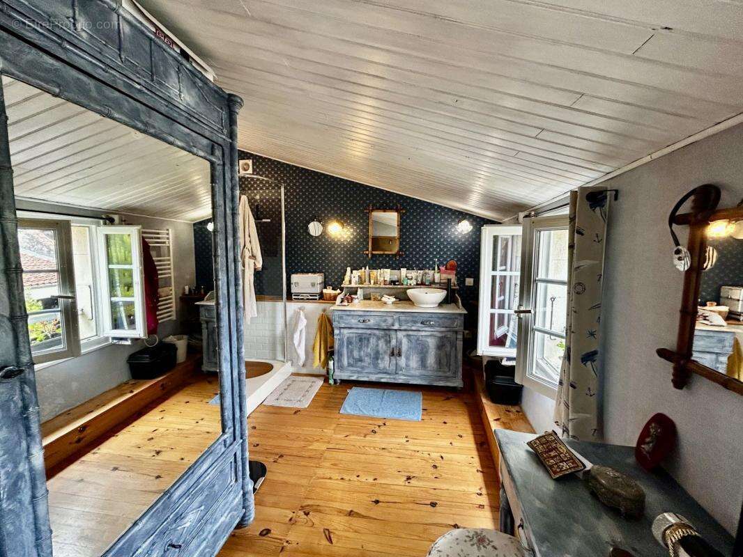 Maison à SAINT-AGNANT