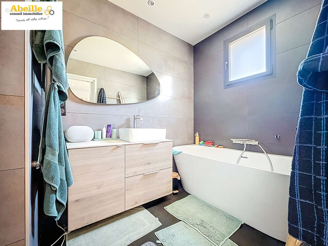 Maison à SAINT-CHERON