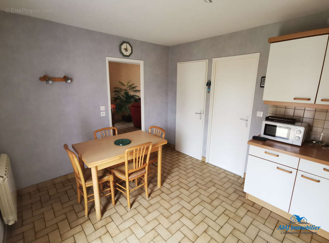 Maison à LE PELLERIN