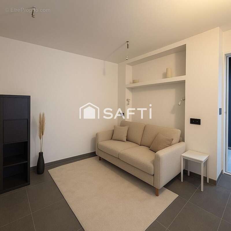 Photo 8 - Maison à FREJUS