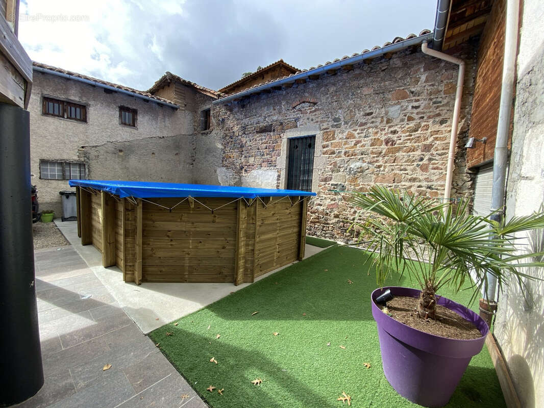 Maison à FEURS