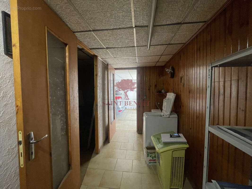 Villa de plain pieds de 121m2 de type t3 avec un bureau et un sous sol de 96m2 - photo 16