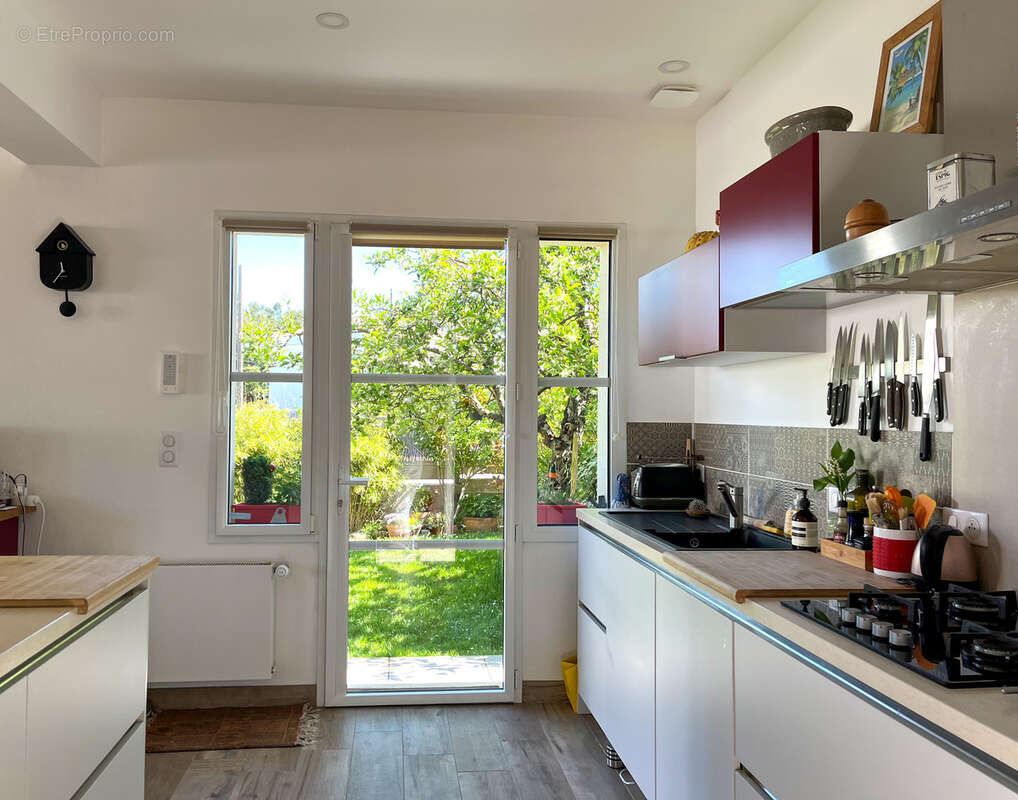 Maison à SAINT-GEORGES-DE-DIDONNE