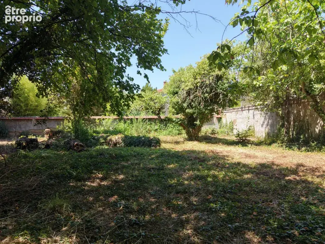 Exclusivité - Beau terrain complanté de 422m² au coeur de Montchat - photo 11
