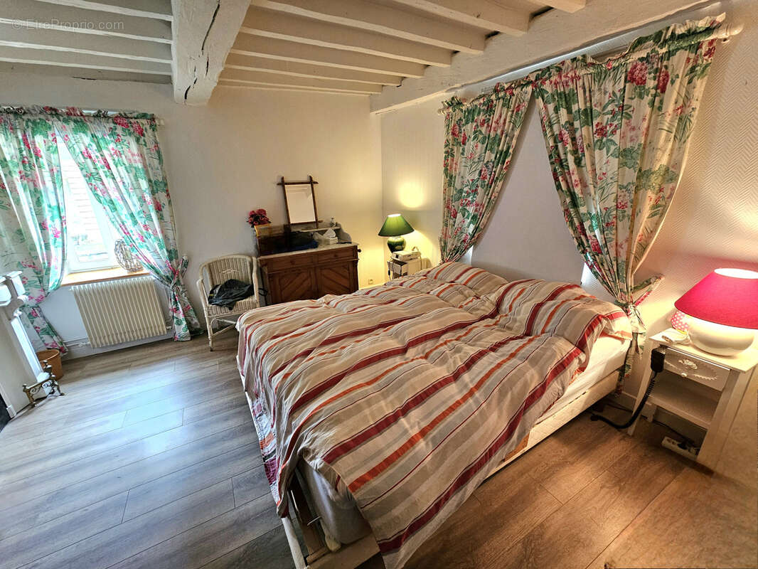 Maison à ROYE