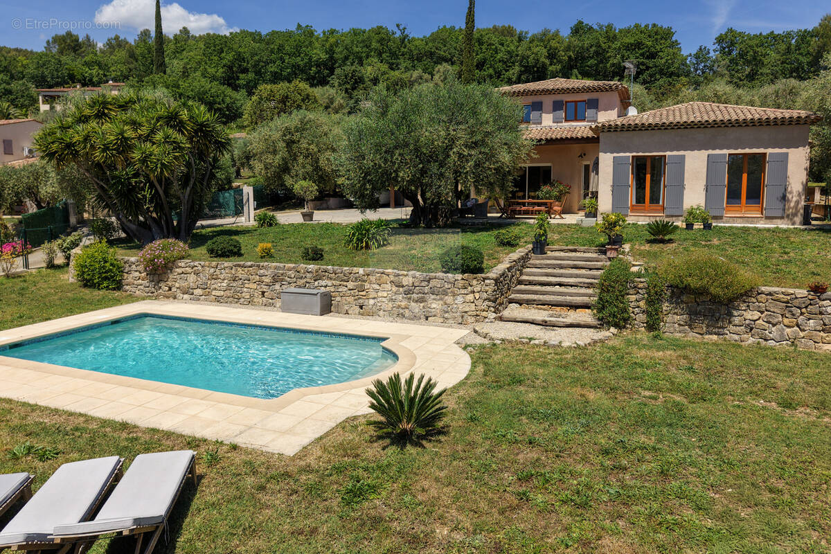 Maison à LE ROURET