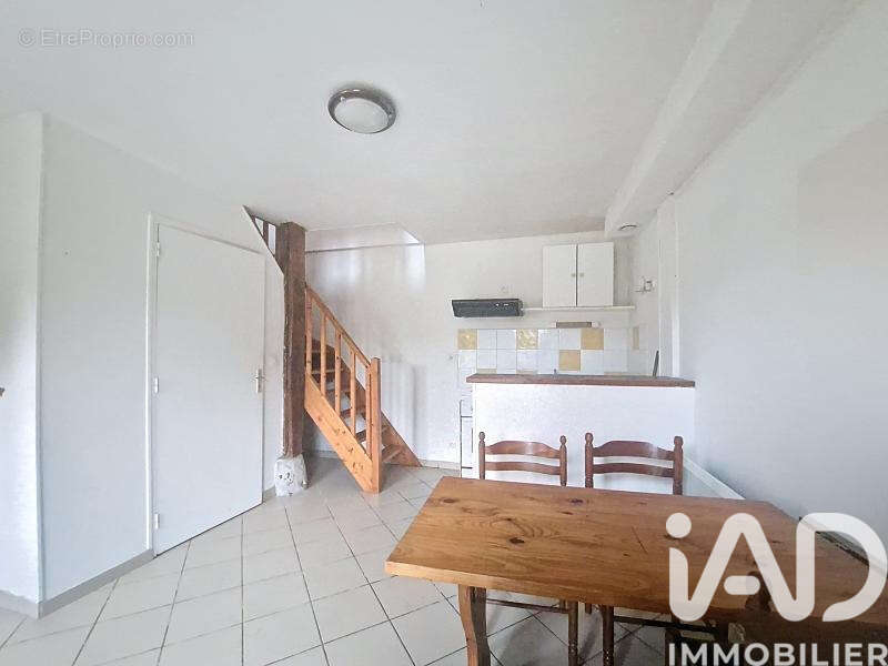 Photo 3 - Maison à ETREPAGNY