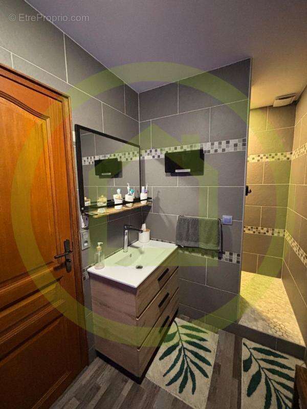 Maison à VERCHAIN-MAUGRE