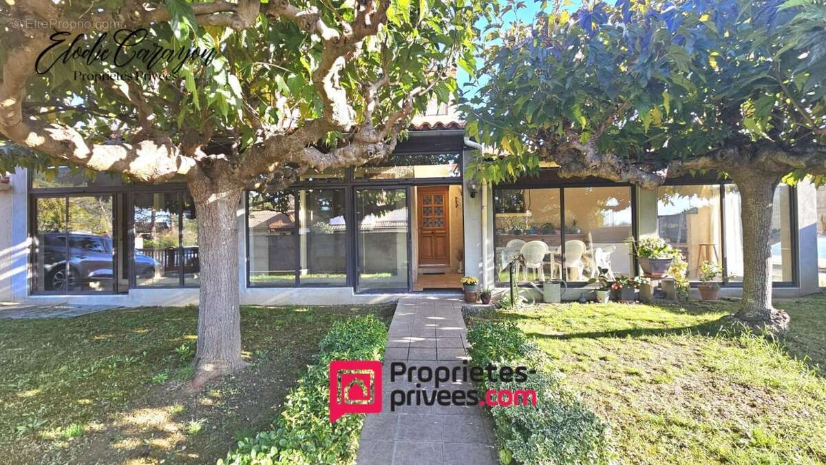 Maison Carcassonne DOMAIRON 7 pièces 143.97 m2 avec jardin et piscine - photo 3