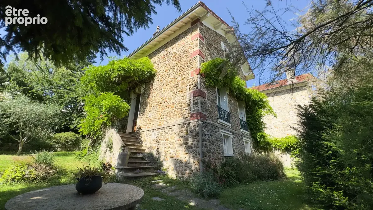 Photo Maison à Lagny-Sur-Marne au prix de 469 900€