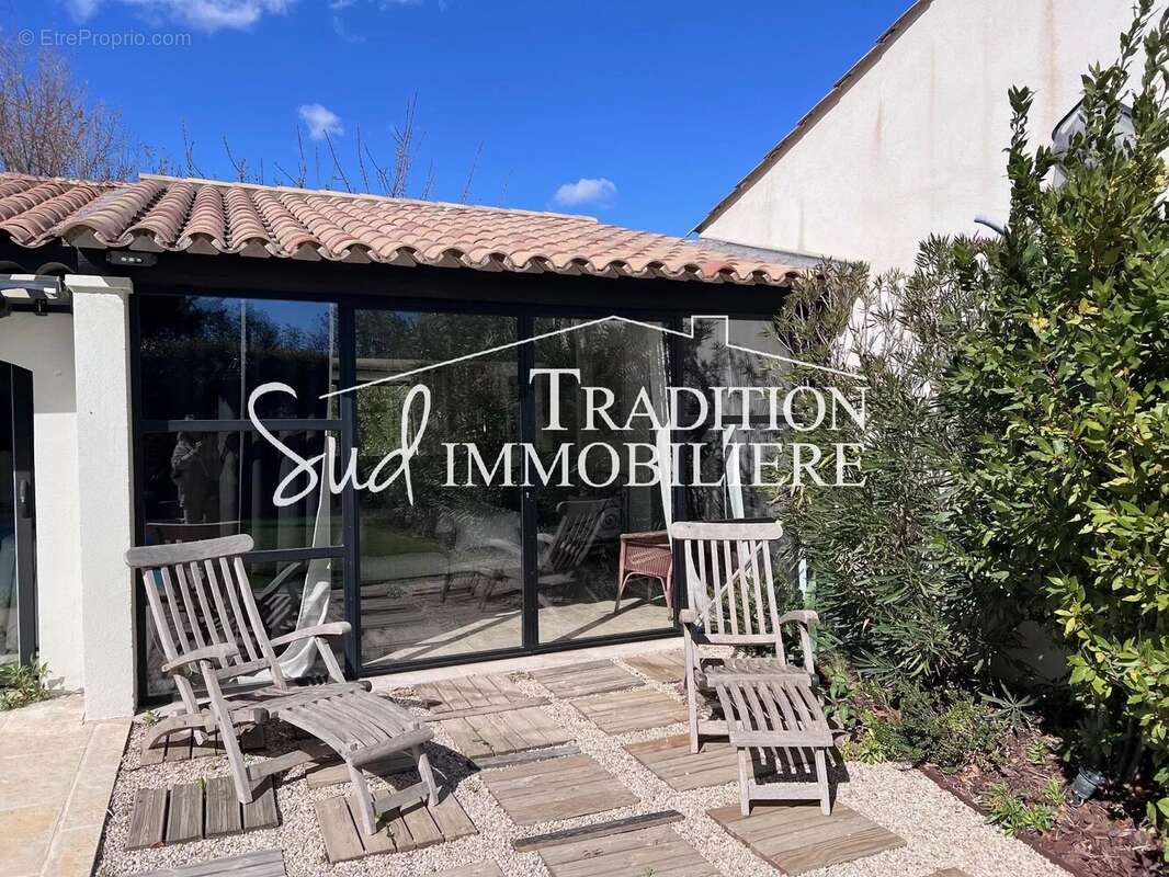 Maison à MAUSSANE-LES-ALPILLES