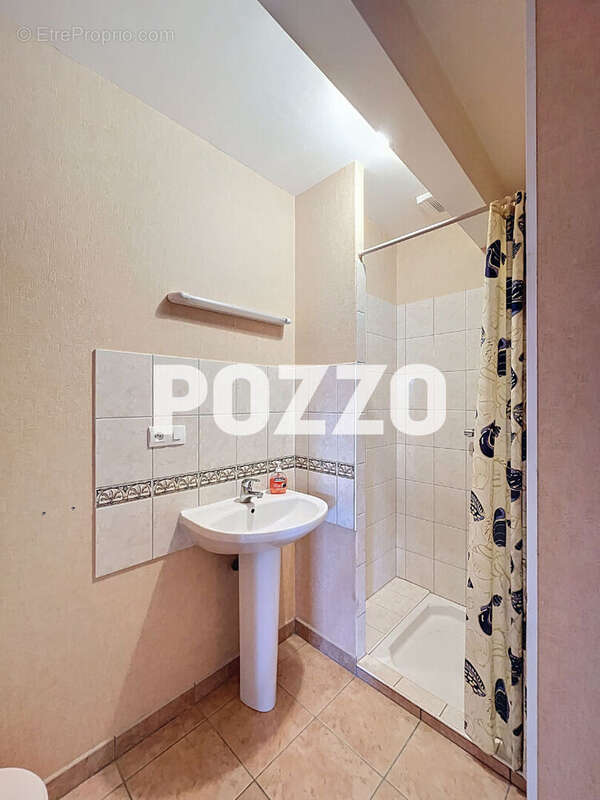 Maison à SAINT-SEVER-CALVADOS