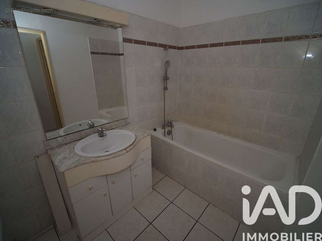 Photo 8 - Appartement à SAINT-DENIS