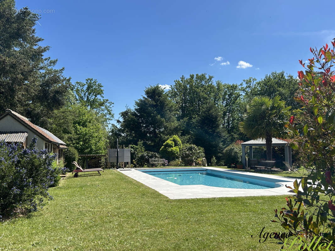 Maison à CERDON