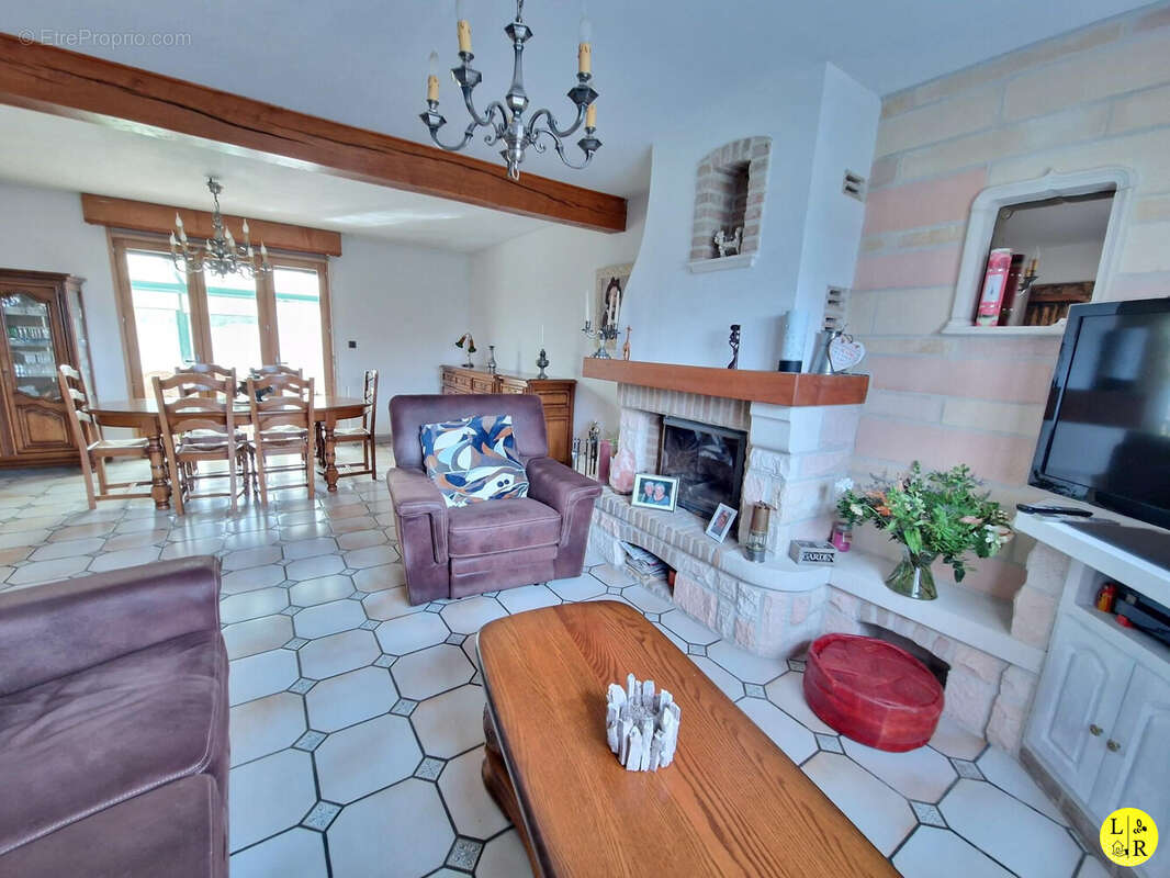 Maison à BAILLEUL-SIR-BERTHOULT